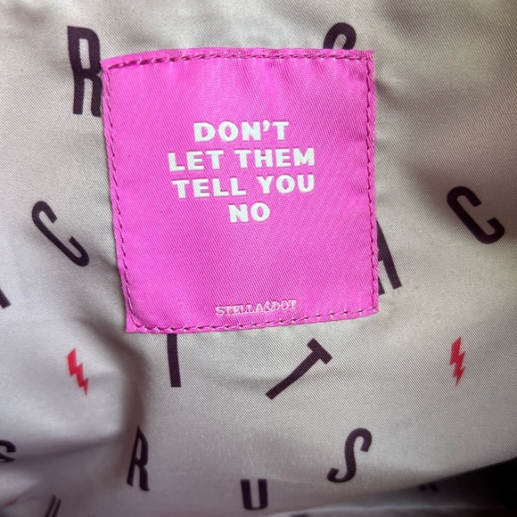 Stella  Dot Crush It Bow Navy and  pink Tote bag - Picture 8 of 13